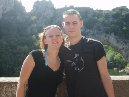 Le ptit couple parisien!!